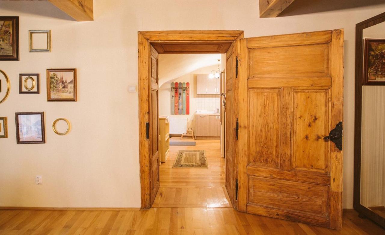ブラショフCasa Schobelnアパートメント エクステリア 写真